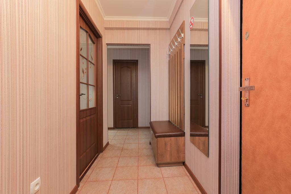 Apartment On Obolonskiy Prospect 12 Kiev Dış mekan fotoğraf
