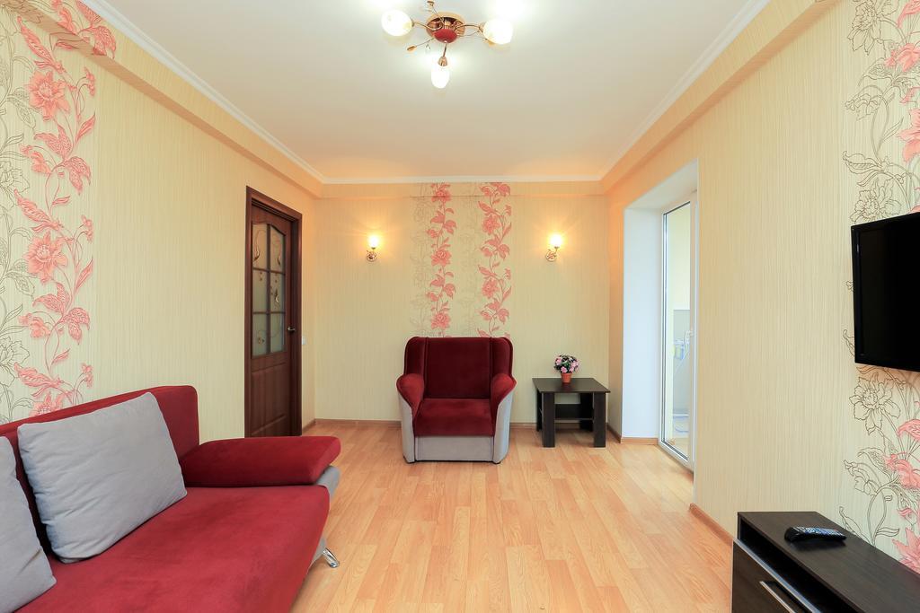 Apartment On Obolonskiy Prospect 12 Kiev Dış mekan fotoğraf